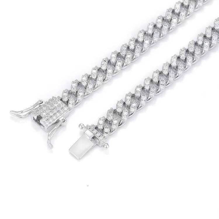 Fashion Hiphop Jewelry S925 Sterling Chain 6mm Wide Single Row Moissanite Cuabn Link Chain