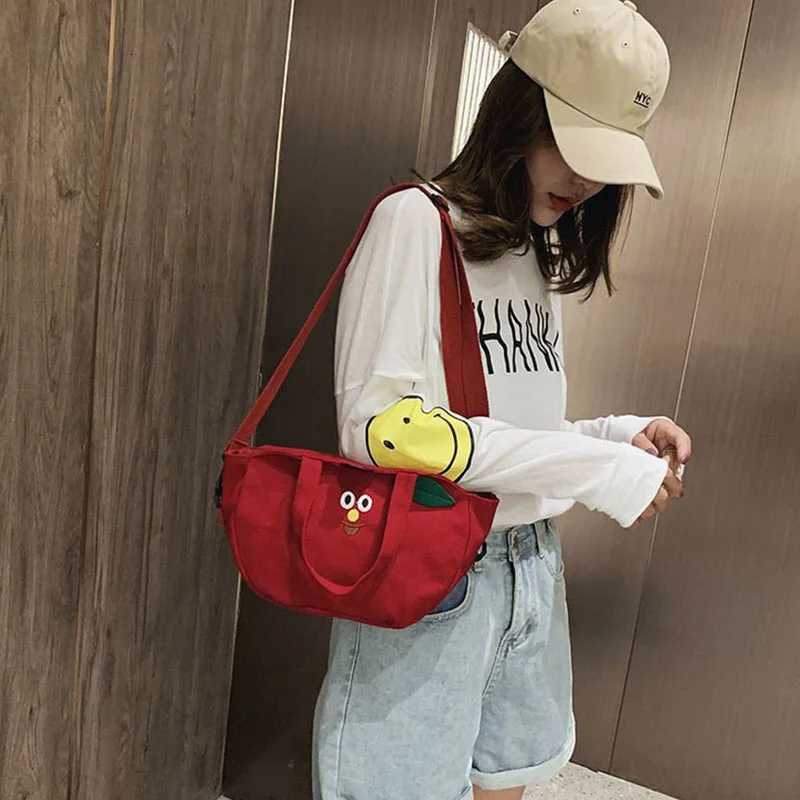 Canvas Bag Female Creative Quirky Banana Shape Fruit Bag Japanese Sweet Soft Crossbody Bag Y250719