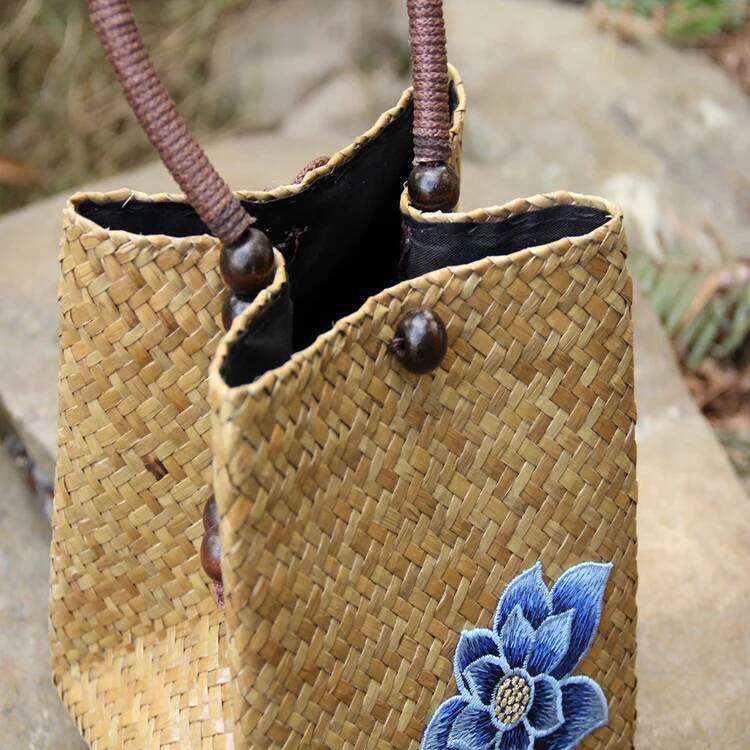 New fashion Designer Luxury Small ShoppingLeisure Travel Beach Bag Rattan Staw Beaach Woven Handbag