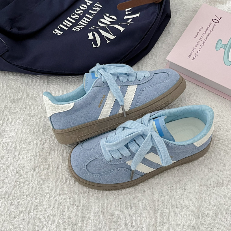 trendy shoes fashion sneaker Sports leisure board shoes for women small white shoes for female students Hong Kong style retro German training shoes