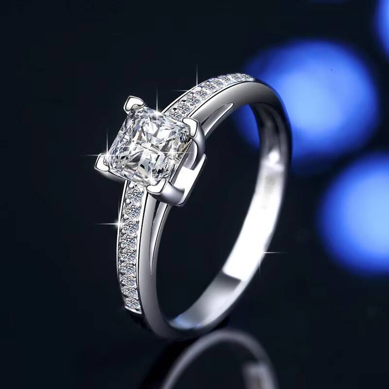 Fine Jewelry S925 Sterling Silver Ring Fashion Jewelry 18K Gold Plated Princess Cut Moissanite 1.2 Ct Diamond Wedding Ring