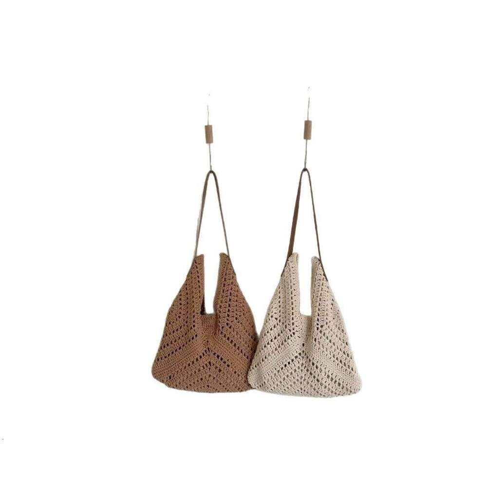 Vacation Style Beach Straw Woven Bag for Women 2025 New Fashion Niche Design Mesh Shoulder Handbag