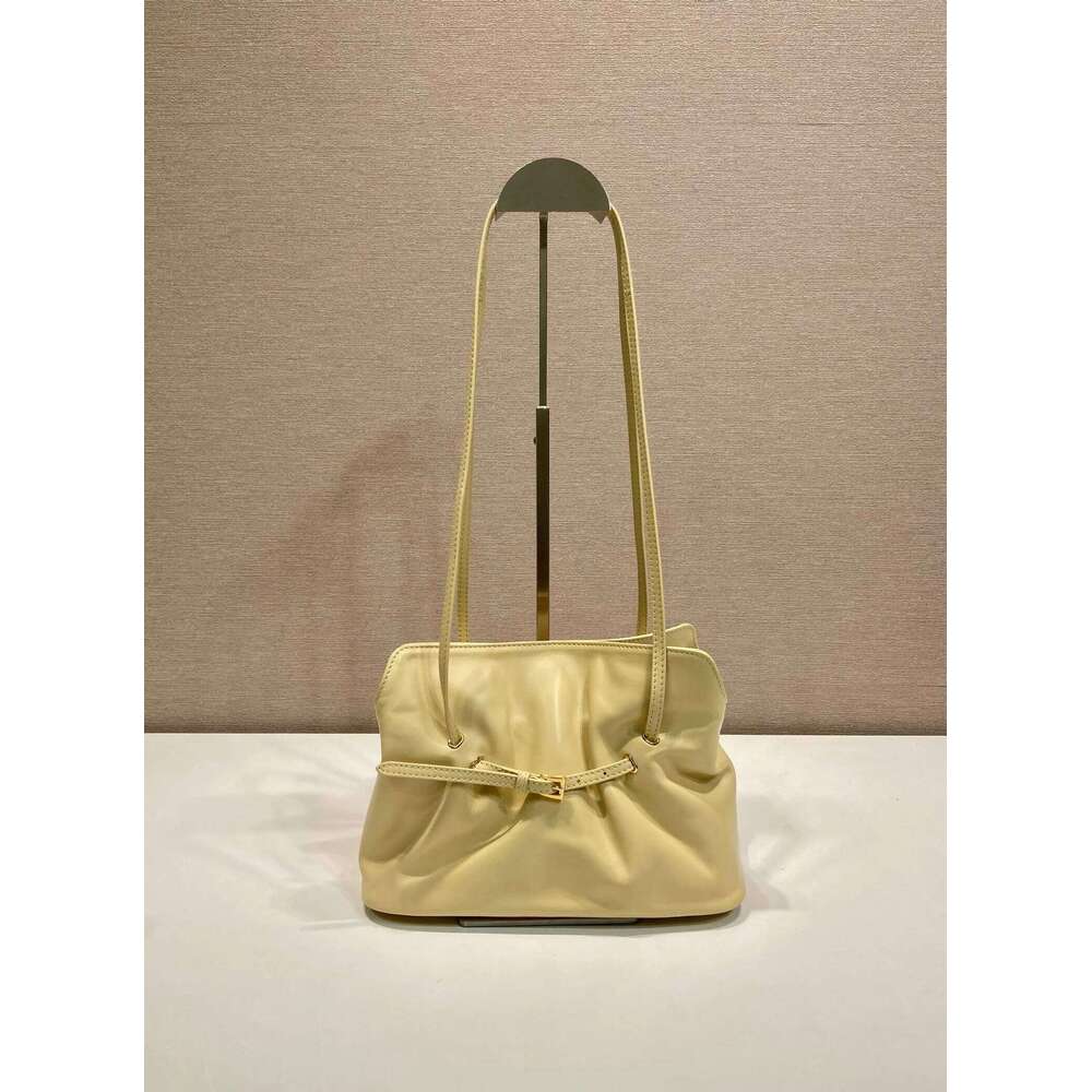 Soft Lambskin Cloud Shoulder Bag Spacious Stylish Crossbody Purse for Women Fashionable Versatile Handbag