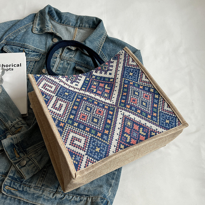 2024 New Women's Large Capacity Commuter Bag Fashion Single Shoulder Handbag Ethnic Style Student Handbag