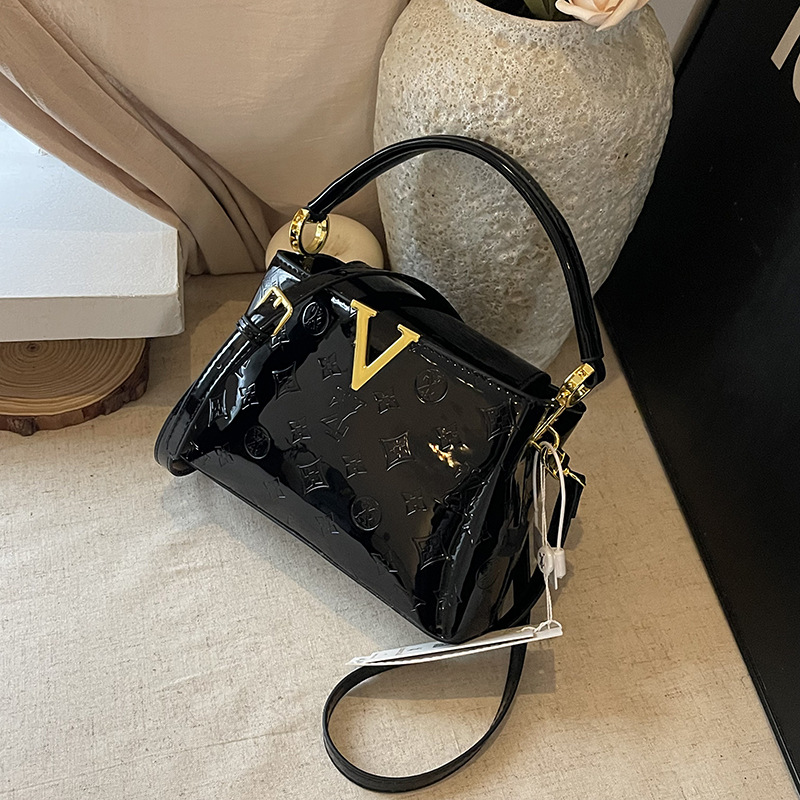 Premium Texture Women's Handbag Summer 2025 New Letter Embossed Shoulder Bag - Patent Leather Glossy Crossbody Purse