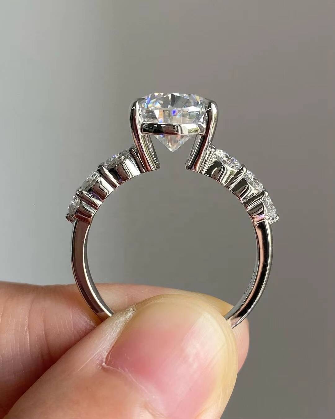 Premium Quality 4.25 Ct Pear Cut Moissanite Diamond Ring 18k Yellow Gold Original Jewelry Silver Parties-Wholesale Factory Price