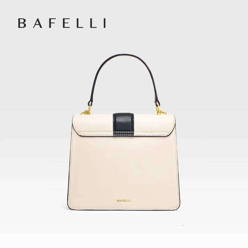 Luxury Ms. BAFELLI's business fashion shopping design portable original brand shoulder slung new cat skin wallet.