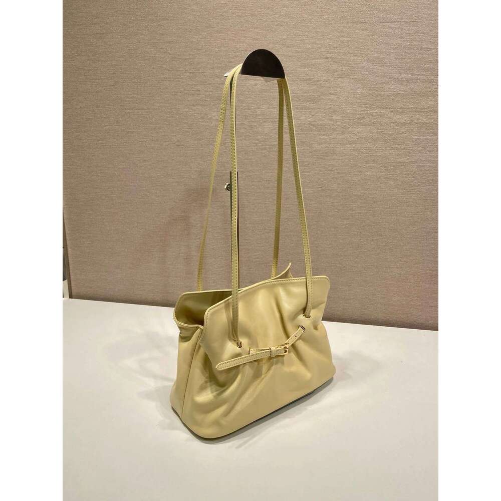 Soft Lambskin Cloud Shoulder Bag Spacious Stylish Crossbody Purse for Women Fashionable Versatile Handbag