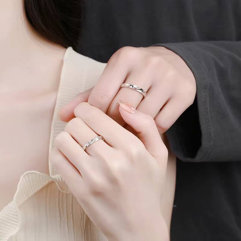 925 Sterling Silver Moissanite Ring for Women Gold Plated PT950 Valentines Day Gift Factory Wholesale