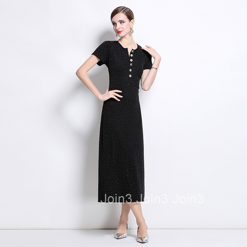 8806 New Fashion Round Neck Rose Button Waist Slim Fit Rhinestone Dress