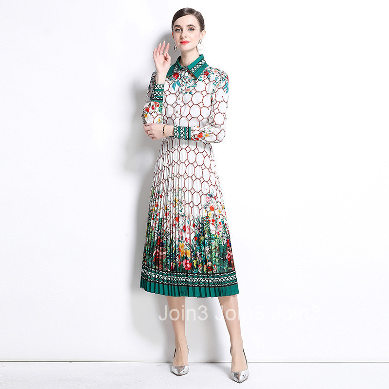 1068 Spring New Womens Clothing Flip Collar Long Sleeve Printed Shirt Hundred Fold Half length Skirt Aging and Temperament Set Skirt