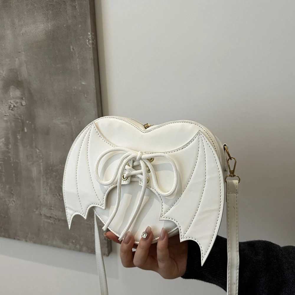 New trendy and personalized wing shoulder bag versatile ins crossbody shaped bag Y250719