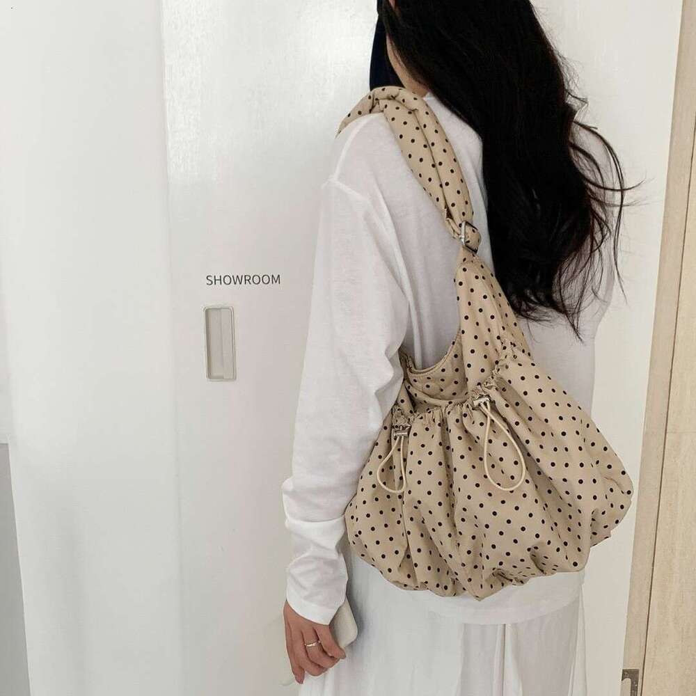Korean Style Polka Dot Ruched Drawstring Crossbody for Women, Large Capacity Casual Commuter Bag, 2025 New Cloud Dumpling Bag