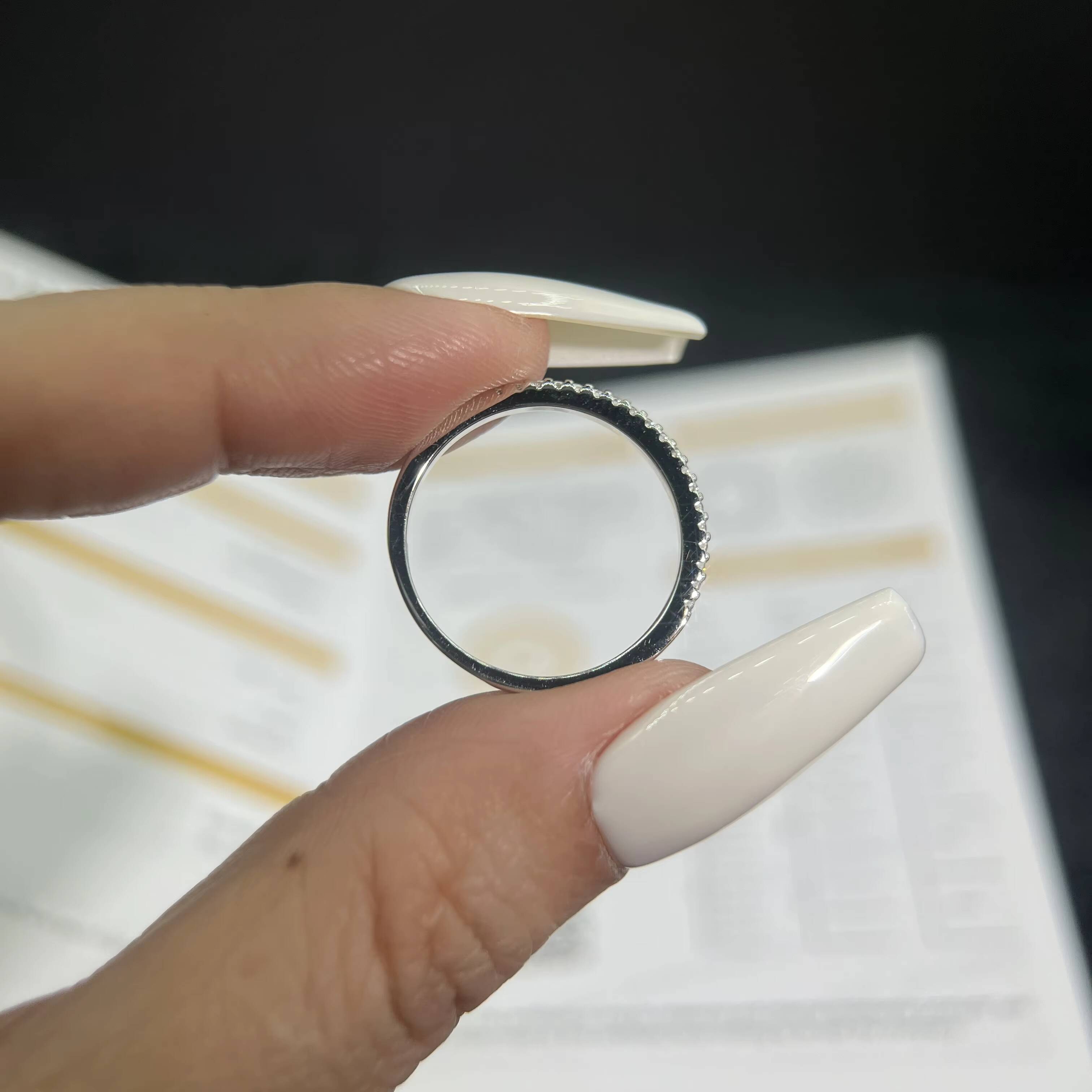 Fashion Jewelry 18K Gold Plated 925 Sterling Silver Women Band Tennies VVS Diamond Moissanite Rings for Wedding Engagement