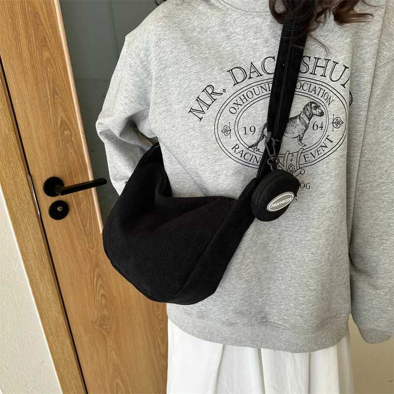 Corduroy Crossbody Bag Large Capacity Adjustable Strap Women Daily Casual Solid Color Lightweight Work All-Match Shoulder Bag Y2508071