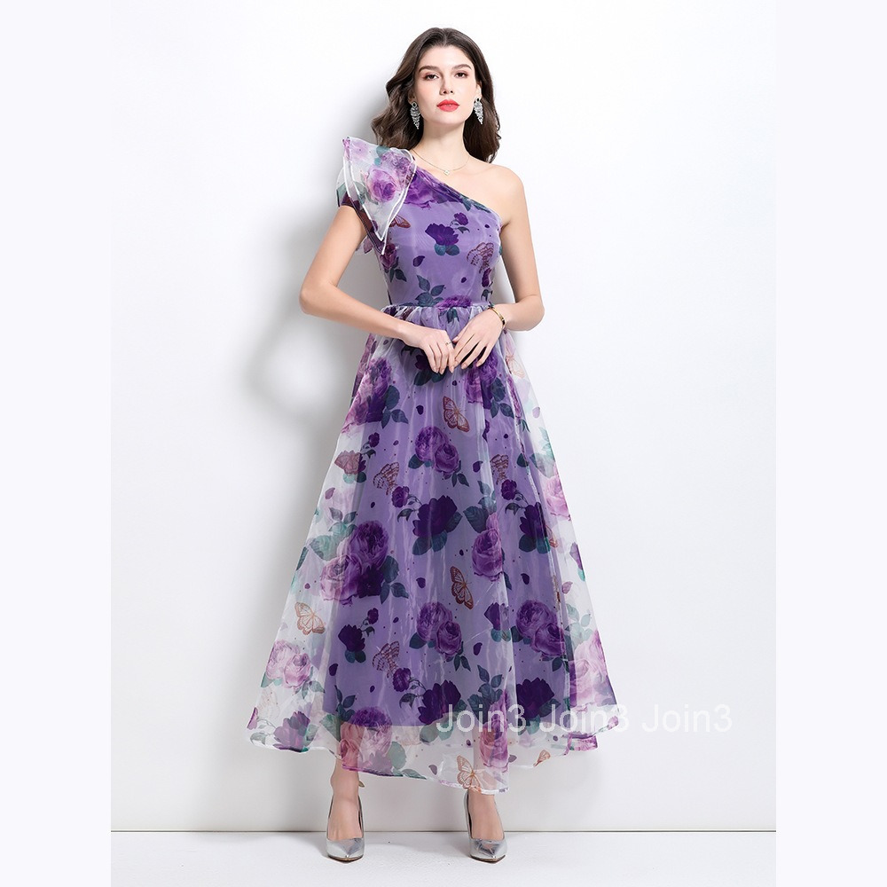 2615 Spring/Summer New Womens Clothing Style Vacation Style Flower Slant Shoulder Large Swing slit Long Dress