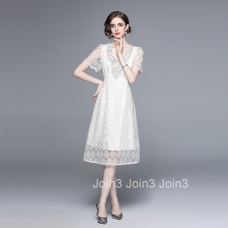 5572 French Tea Break Dress V-neck Puff Sleeve Heavy Beading Camellia Embroidery Long Elegant Dress