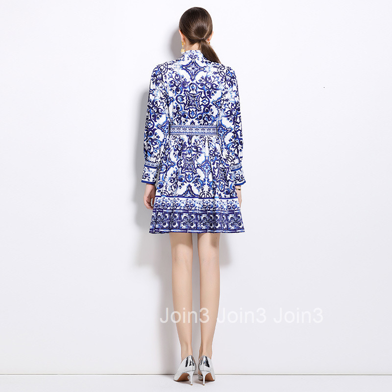 8769 Autumn New Womens Clothing Style Fashion Stand up Collar Blue and Red Flower Porcelain Printed Dress with Belt