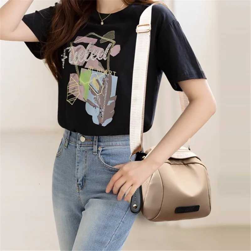 Trendy Women Nylon Chest Crossbody Bag Waterproof Shoulder Bag Lightweight Secure Zipper Purse for Effortless Everyday Style Y250719