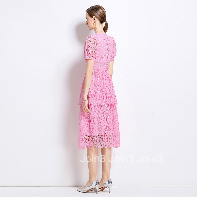 712 Short Sleeve Slimming Hollow Out Water-Soluble Lace Trim Mid-Length Dress