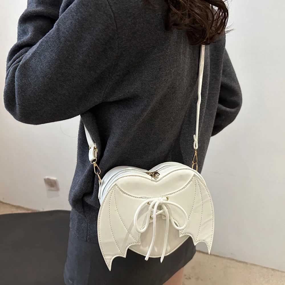 New trendy and personalized wing shoulder bag versatile ins crossbody shaped bag Y250719
