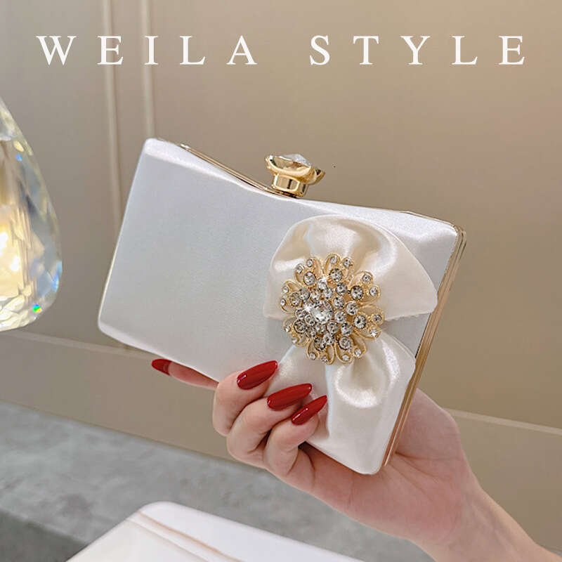 Diamond-Encrusted Satin Small Square Formal Evening Bag Elegant Socialite High-End Feel Cheongsam Handbag for Women