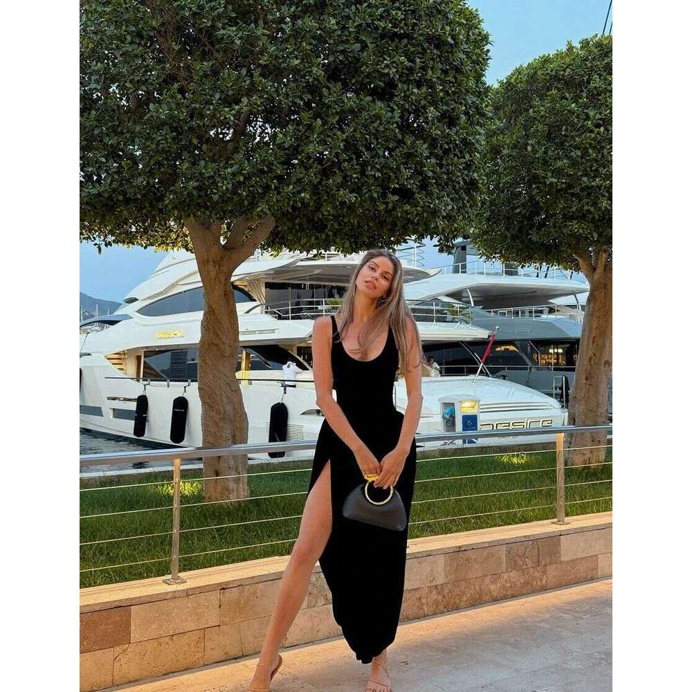 2025 Summer Hot-Selling Export New Solid Color Elegant U-Neck Design High Slit Pleated Backless Long Slim Fit Tank Dress