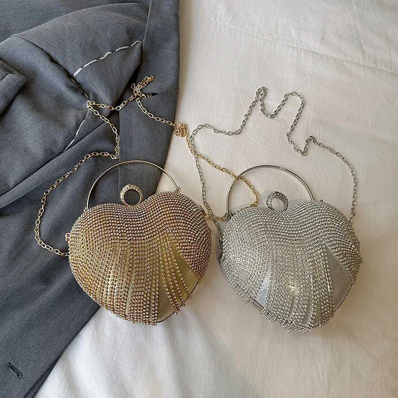 Rhinestone Evening Bag Heart Pattern Silver Handbag Womens Diamond Tassel Banquet Clutch And Purse Wedding Bridal Prom Wallets Y250719