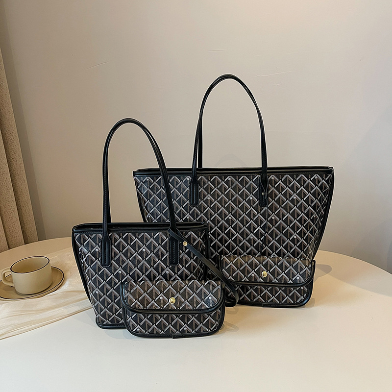 Designer Shoulder Bag Bag Luxury Bag All Purpose Printed Shopping Vintage Tote Letter Large Capacity Single Shoulder Handbag Mother