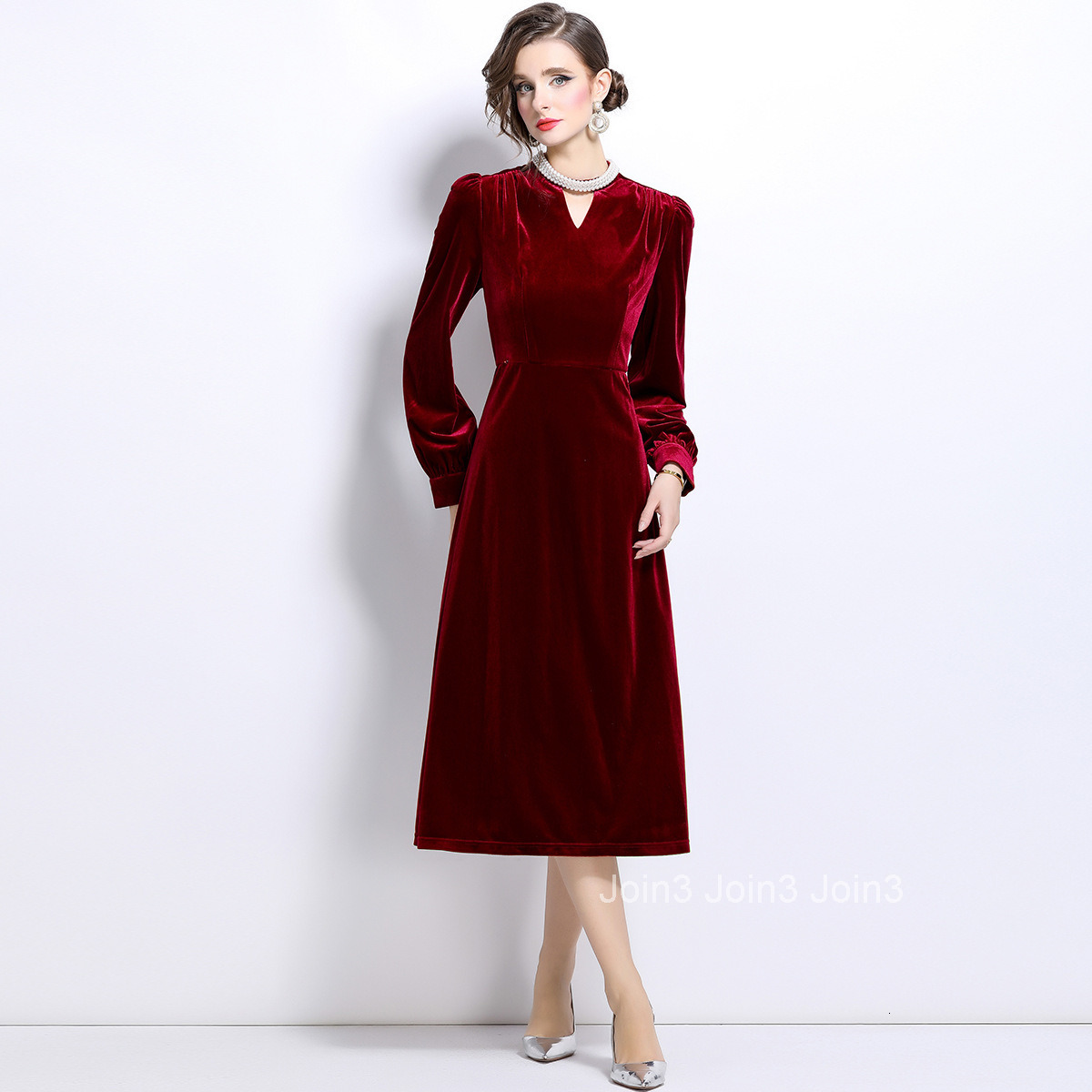 6999 Autumn/Winter New Womens Fashion Style Hanging Neck V-neck Hollow Velvet Long Dress