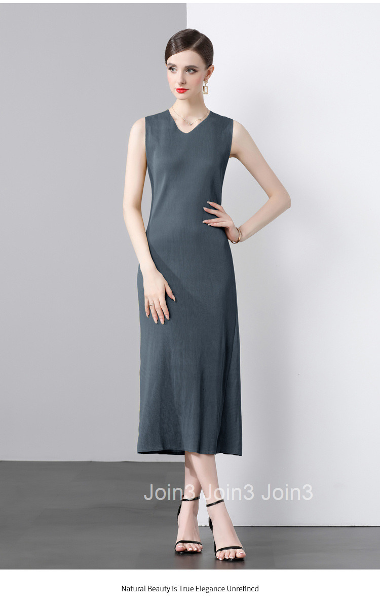 9221 Summer New Womens Fashion Pleated Slim Straight Dress V-neck Sleeveless Long Dress