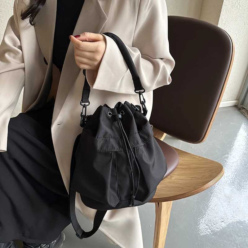 1pcs Womens fallow large capacity hand drawstring single shoulder crossbody bucket bag Handbag Shoulder bag Y250719