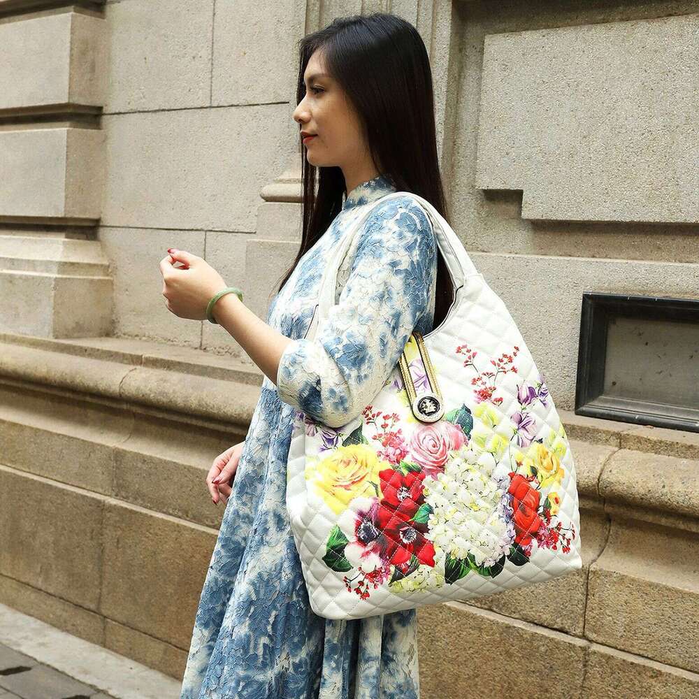 large capacity tote single shoulder womens hot item ladies beach bag