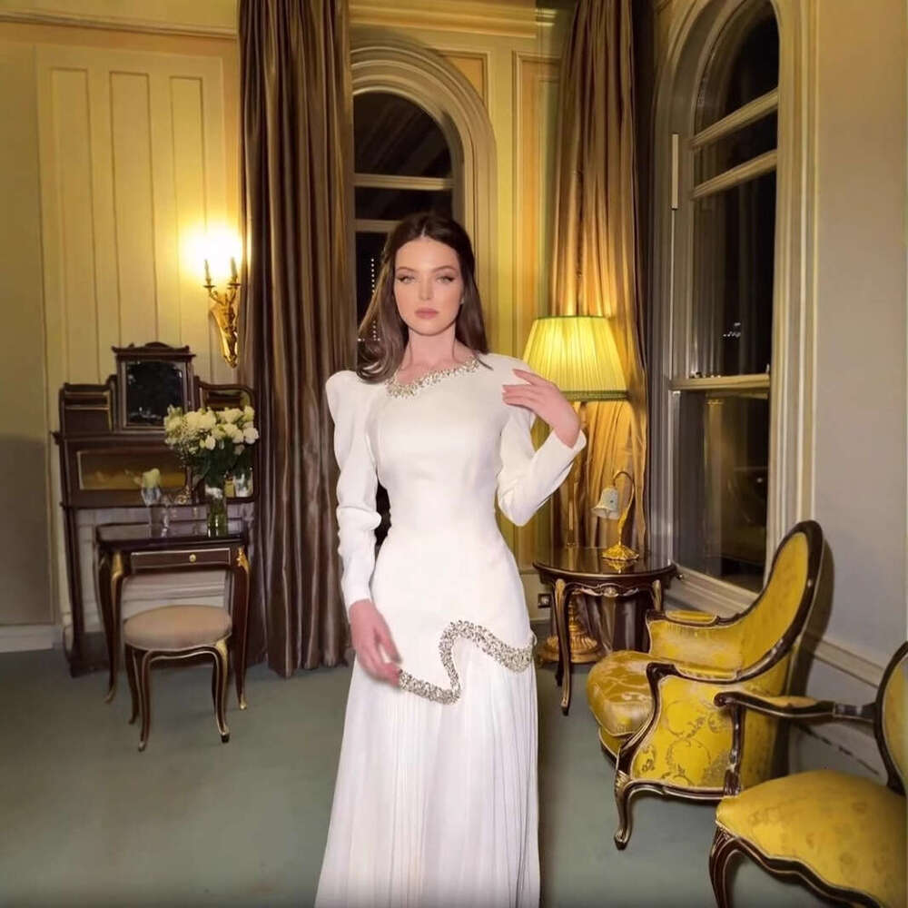 2025 Spring European and American Cross-Border Independent Station Foreign Trade Flowing Pure White Rhinestone Edge Elegant Long Dress Set