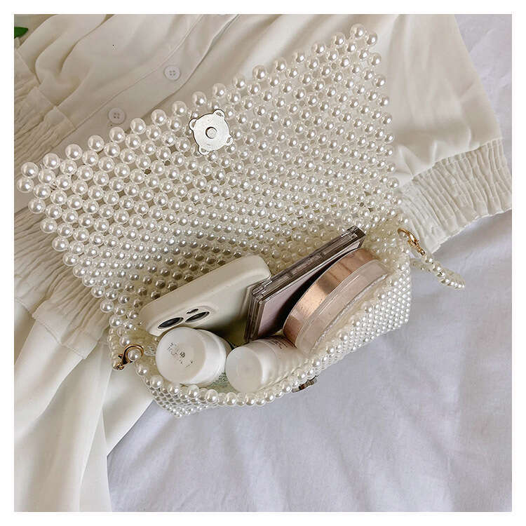 2025 New High-Value Pearl Crossbody Bag Personality Trend Lightweight Simple Fashion Handbag