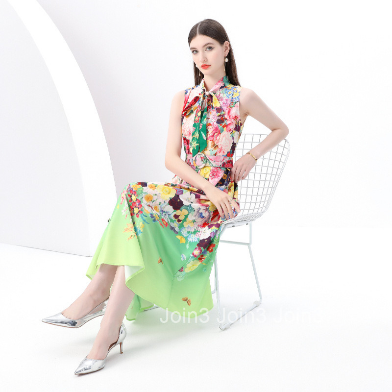 6139 Early Spring Flutter Collar Sleeveless Pleated Single Placket Long Oil Painting Print Dress