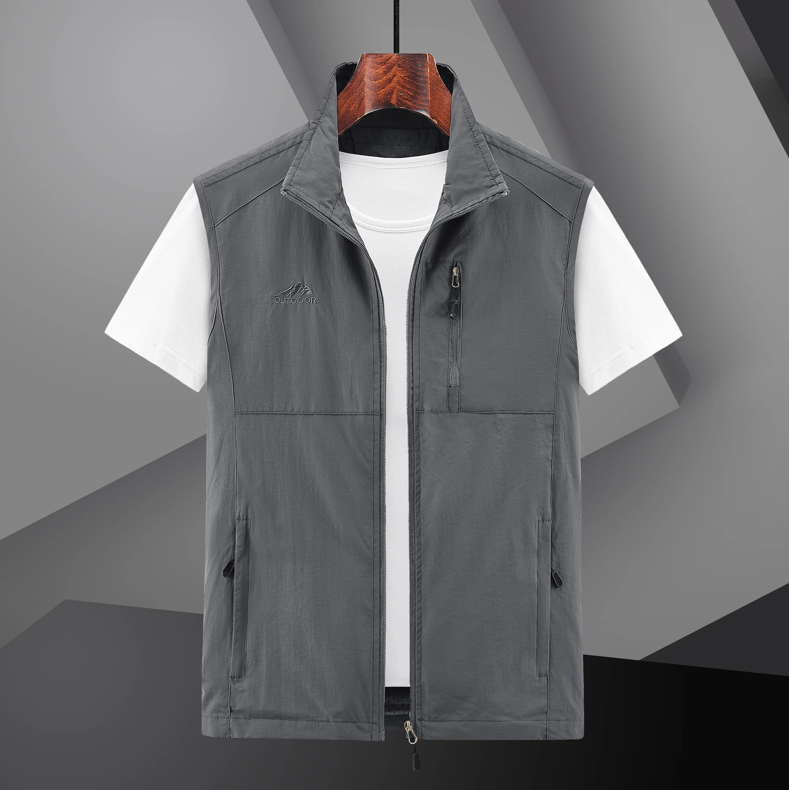 Mens Outdoor Vests Man Fish Vest Waterproof Breathable Waistcoat Men Multipockets Cargo Hiking Work Pography 250707