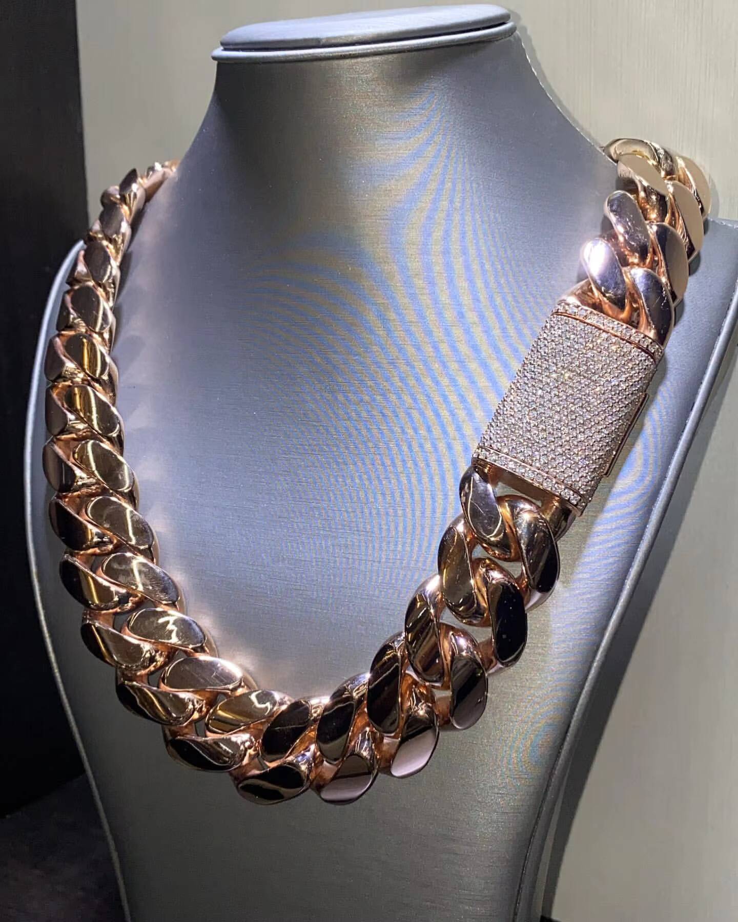 14K White Gold 925 Sterling Silver Mens Cuban Chain Handmade Touch VVS1 Moissanite Diamond Pendant Charm High Luster Luxury