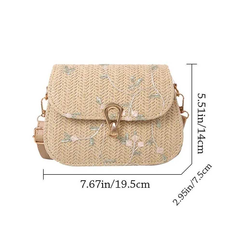 Fashion Flower Woven Saddle Bag Women Cute Straw Shoulder Bags Trendy Casual Handbag Ladies Lace Embroidery Crossbody Bags Y250719