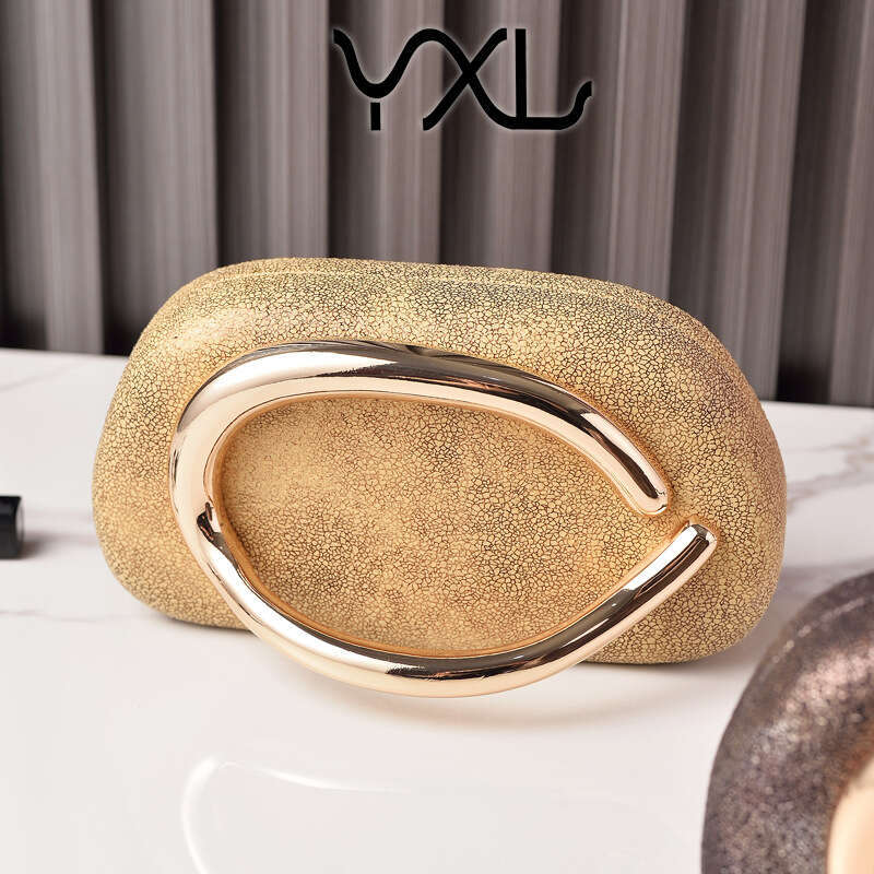 2025 New Hot-Selling Metal Handle Evening Bag Gradient Color PU Clutch High-End Feel