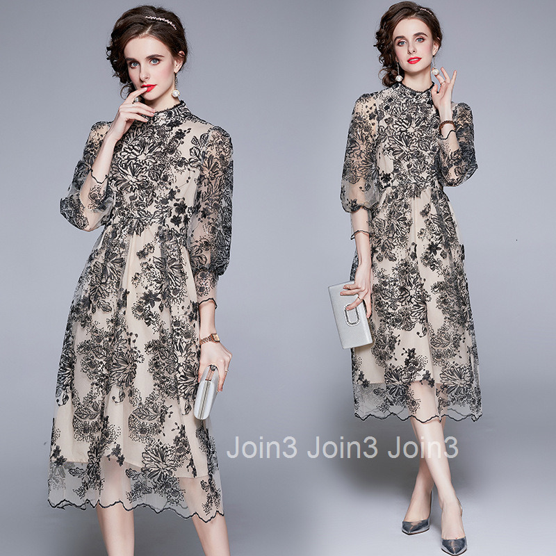 6727 summer womens temperament is gentle and sweet. Waist closed embroidered seven point sleeve medium and long mesh dress