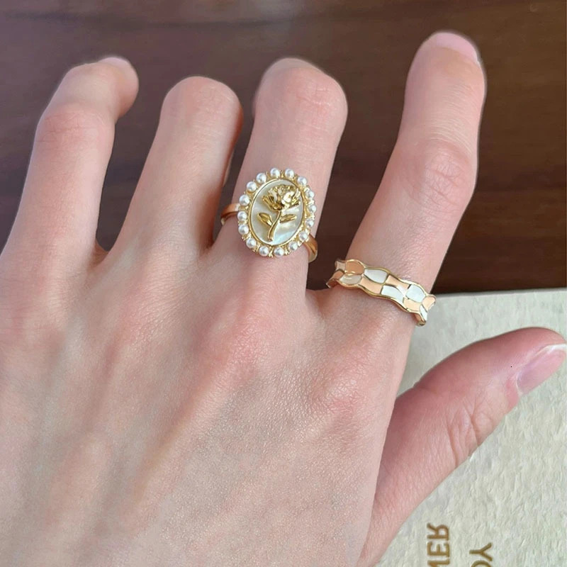 Trendy French Style Seashell Pearl Rings for Women Girls Flower Opening Ring Aesthetic Wedding Party Jewelry Gift 250717