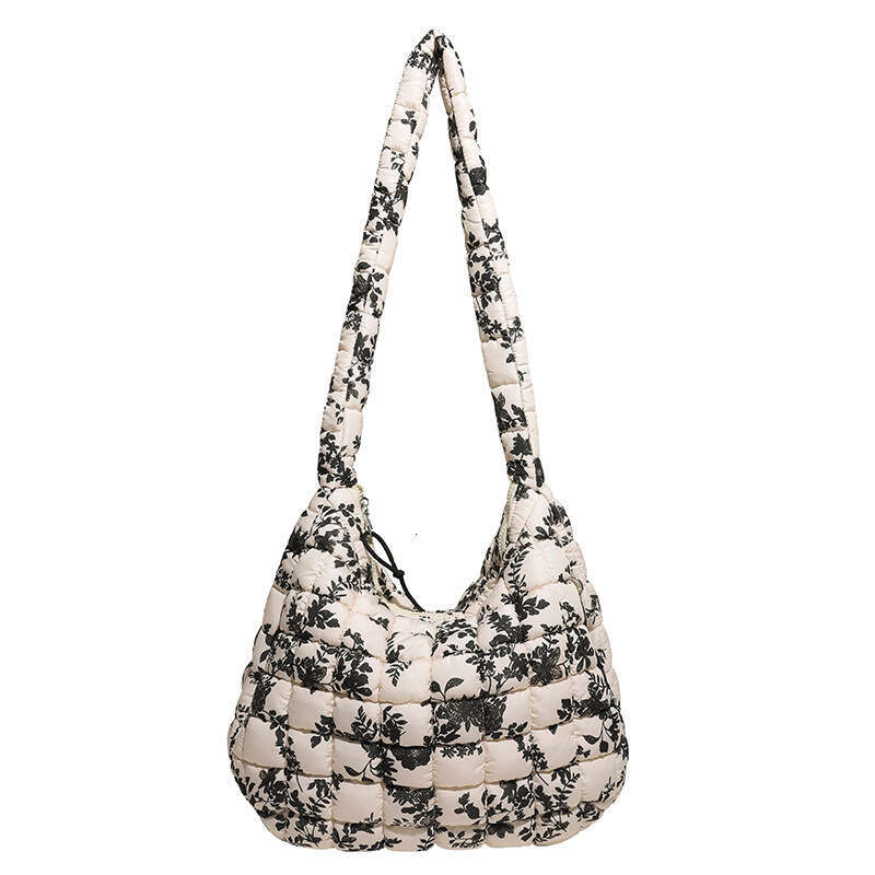 Quilted Single Shoulder Tote for Women, Large Capacity Crossbody Cloud Bag, New Pleated Bubble Dumpling Bag