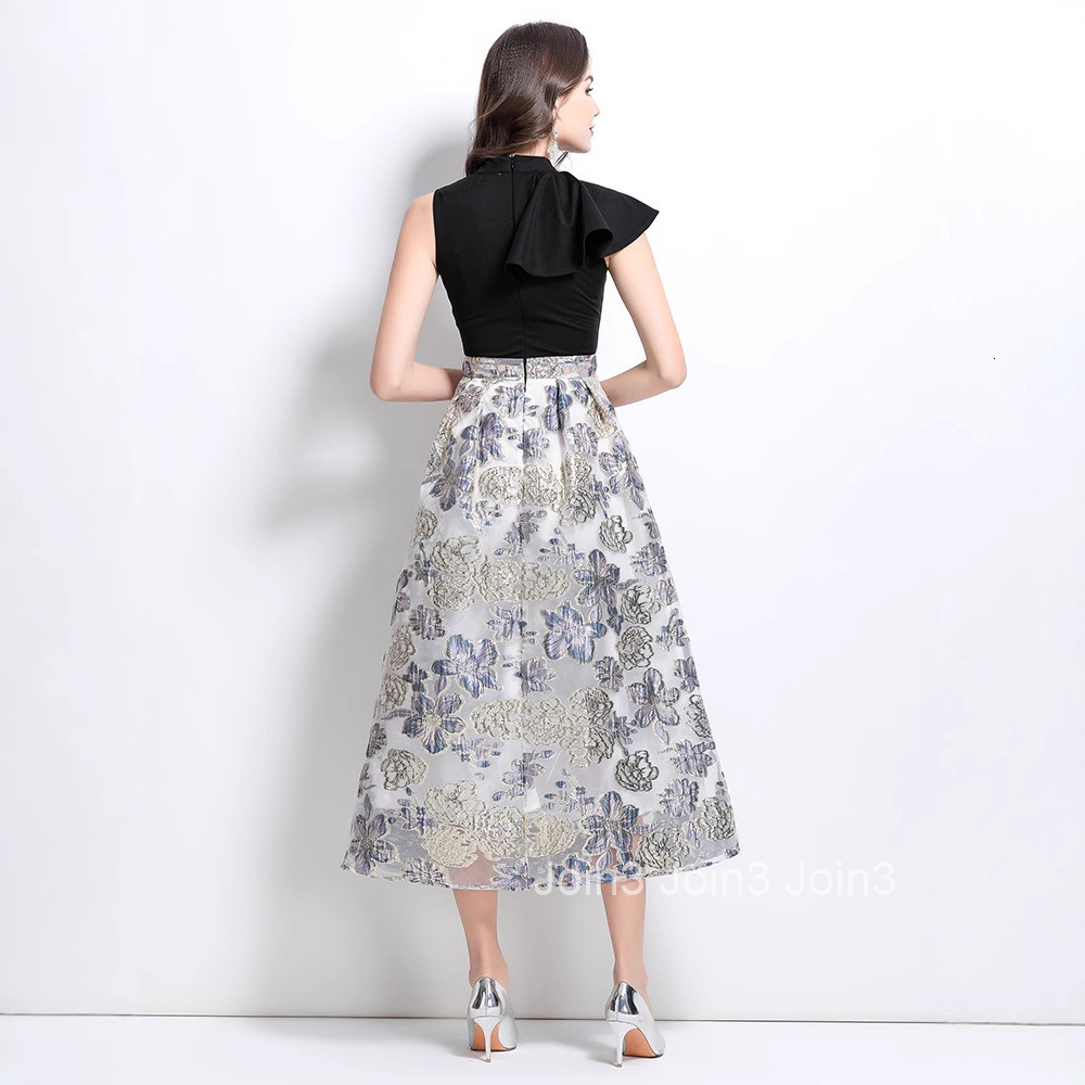 2653 Spring New Heavy Embroidered Jacquard Stand Collar Ruffle Dress Gown