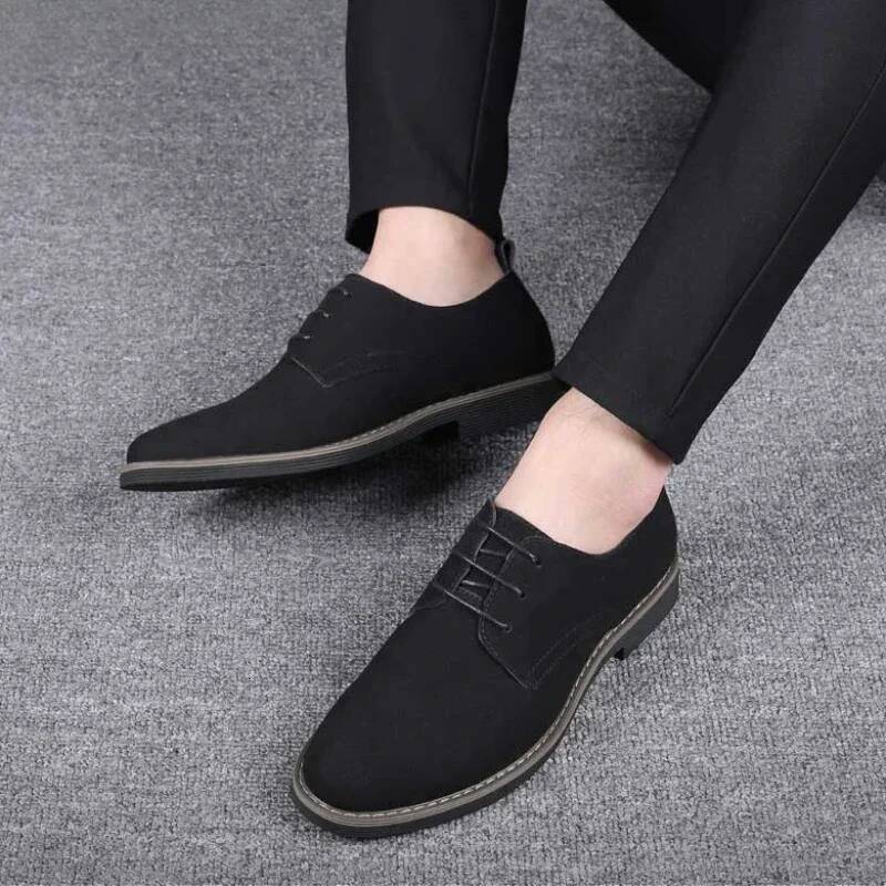 Summer Mens Dress Suede Man Oxford Shoes Large Sizes Flats Classic Men Sneakers Comfortable 2025 New Zapatillas De Deporte