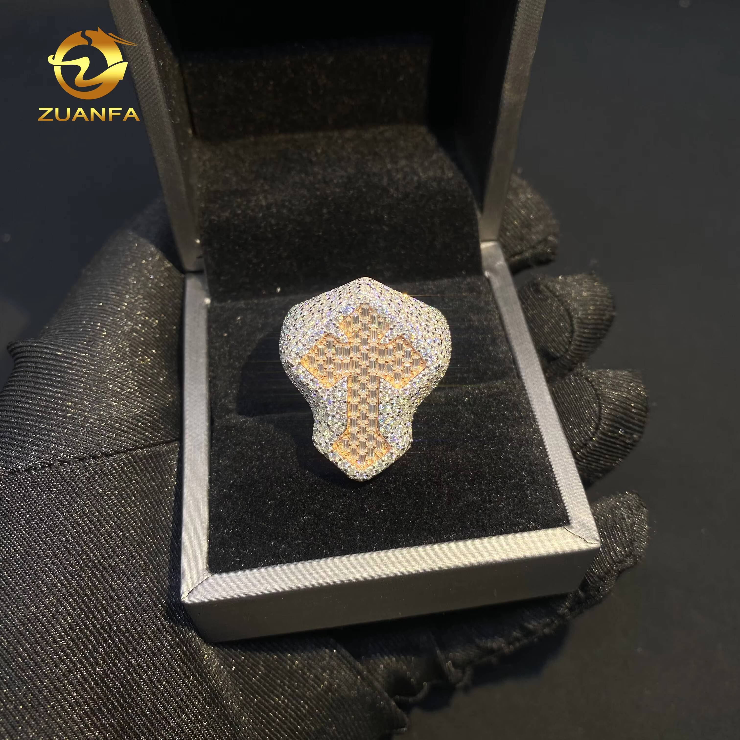 Hot Sale 2 Tone Hop Jewelry Fully Iced Out Baguette Diamond Men Ring VVS D Moissanite 925 Sliver Cross Rings GRA Certificate