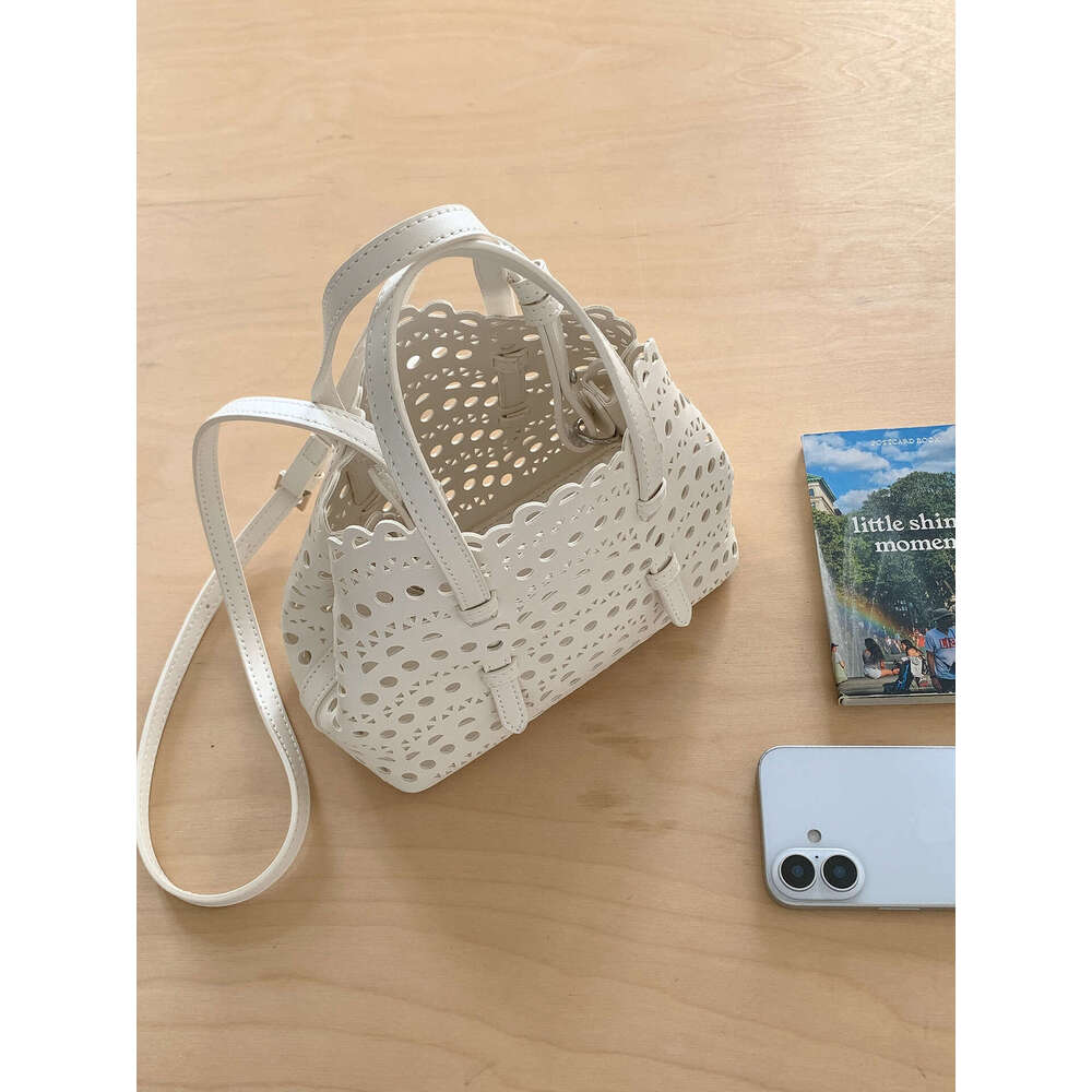 New Wave Hollow Carved Flower Basket for Women, Niche Single Shoulder Crossbody Small Bag, Solid Color PU Leather Handheld Tote Bag