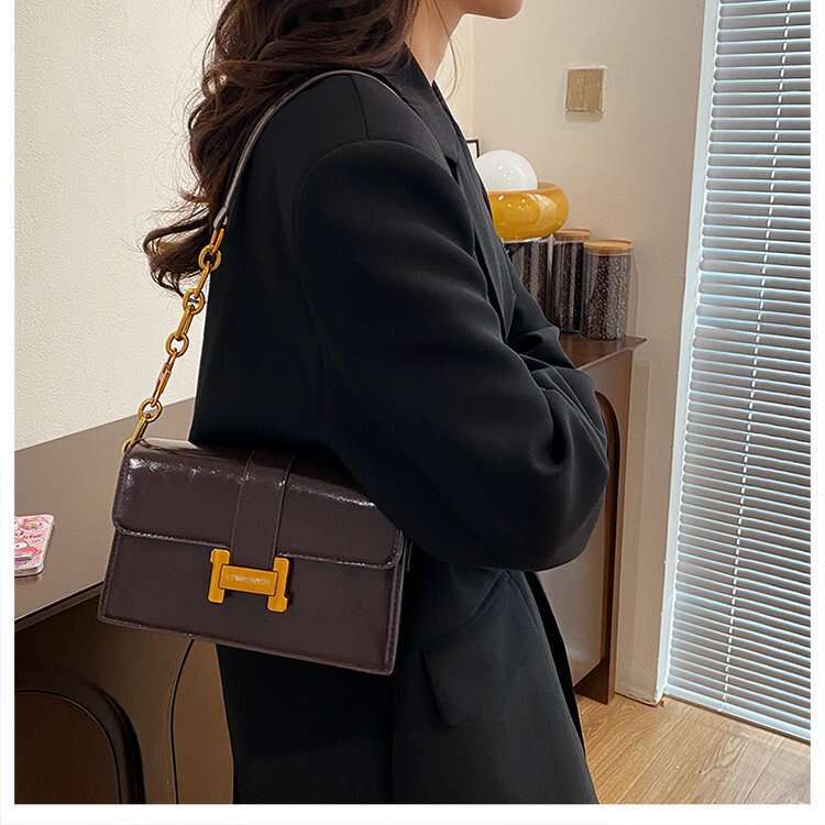 Super Popular Women's 2025 New Luxury Underarm Baguette High-End Soft Leather Single Shoulder Crossbody Bag