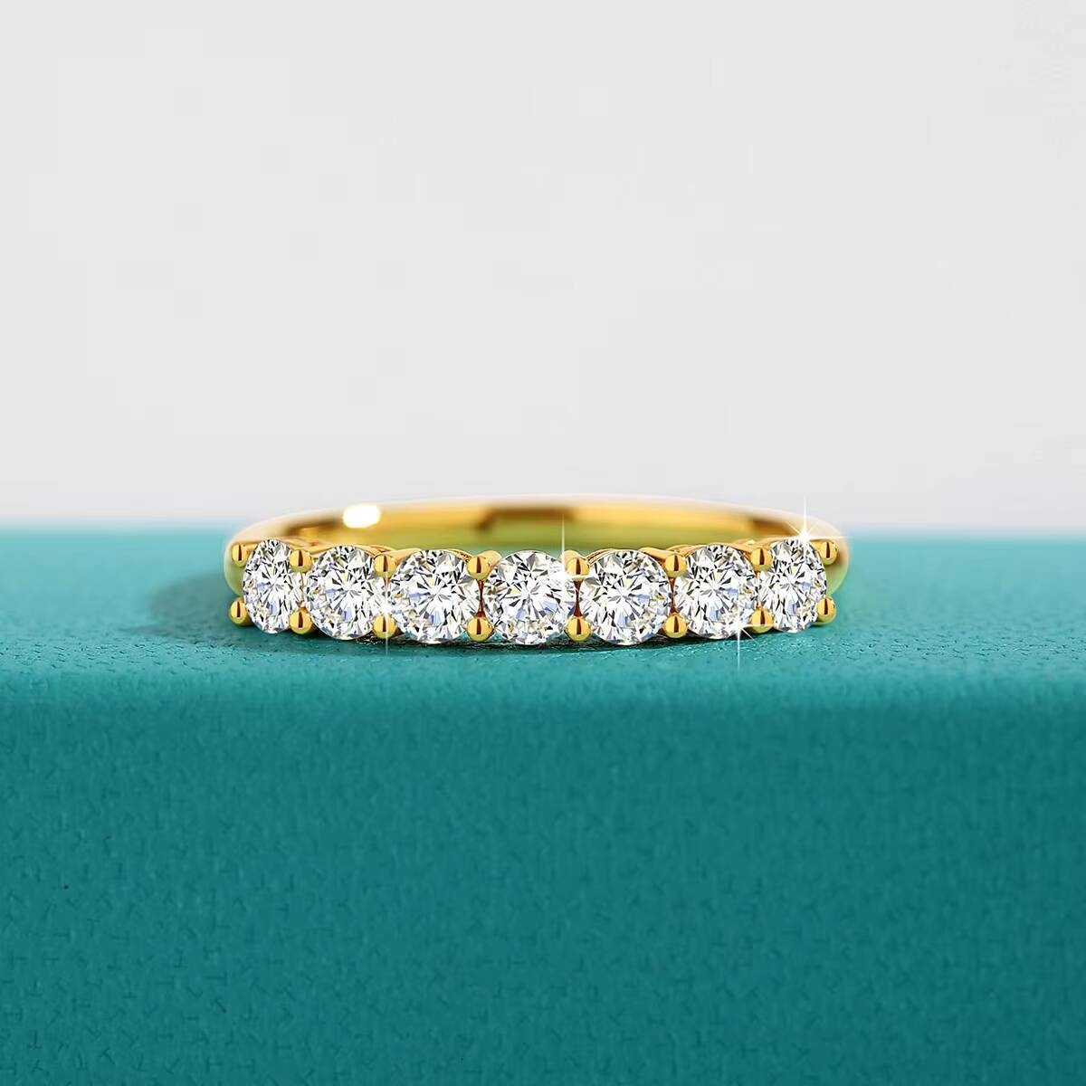 Woman Fine Gold Jewelry Engagement Wedding Mini 7 Moissanite Diamonds Hollow 14K Real Gold Ring