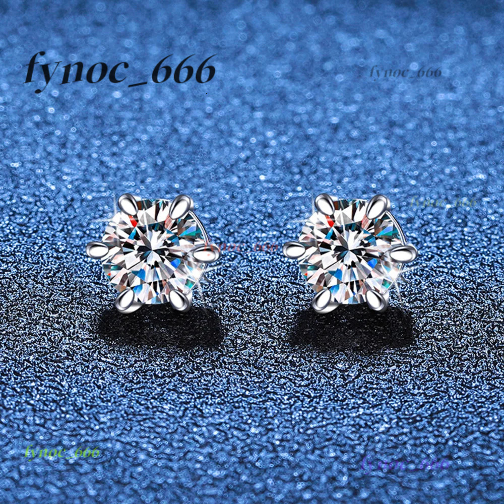 S925 Sterling Silver Hole Magnetic Classic 6-claw Ear-studs 1CT Moissanite Earrings for Women Cool Mans Ear Jewelry